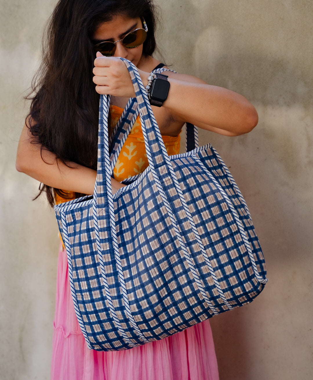 Bazaar Bag Checkers
